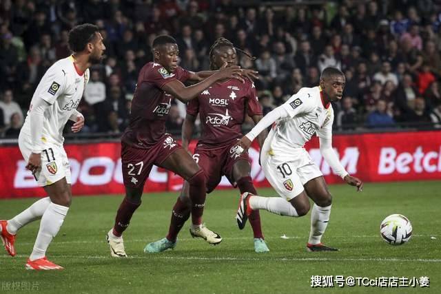 欧冠-姆巴佩破门维尼修斯双响 皇马5-1萨尔斯堡